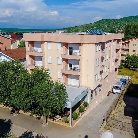 Hotel Villa Monako Medjugorje Ngoại thất bức ảnh
