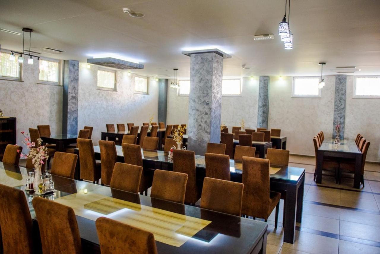 Hotel Villa Monako Medjugorje Ngoại thất bức ảnh