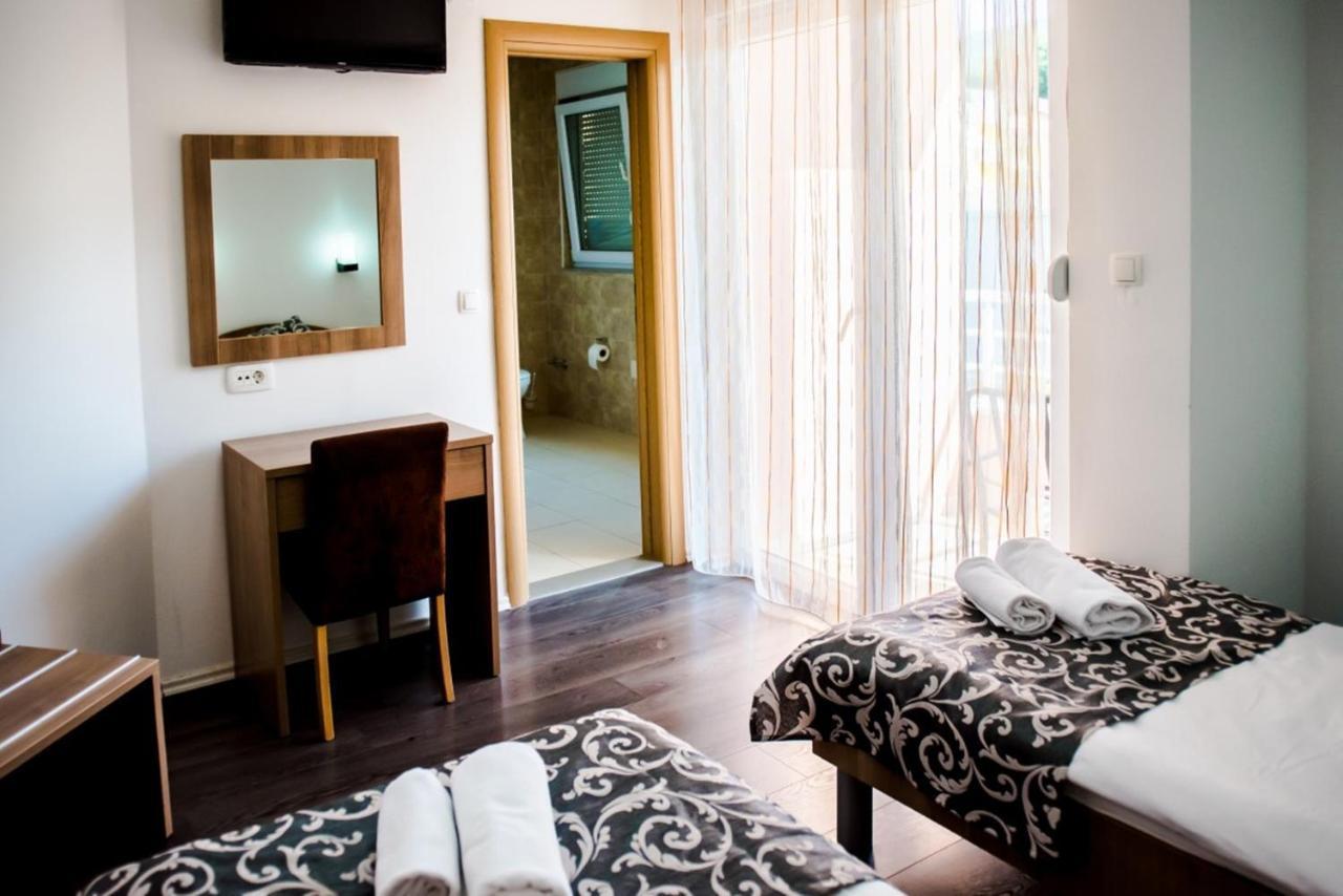 Hotel Villa Monako Medjugorje Ngoại thất bức ảnh